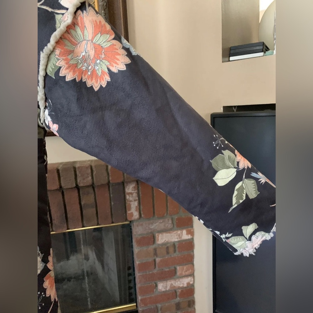 Johnny Was Pete & Greta Dusk Floral Print Sherpa Coat Women’s Small New W/ Tags - Picture 11 of 12